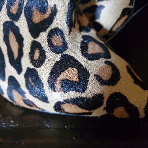 NEW Leopard Print Calf Ankle Boot - Picture 2 of 8